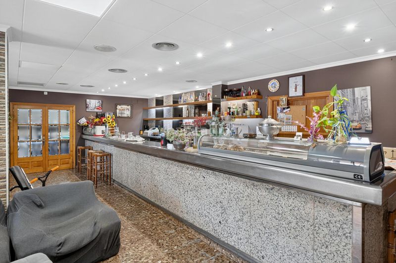 Foto 6fa1b1a2-d3d4-4385-b590-0b518d5b9dee. Local comercial a Massanes