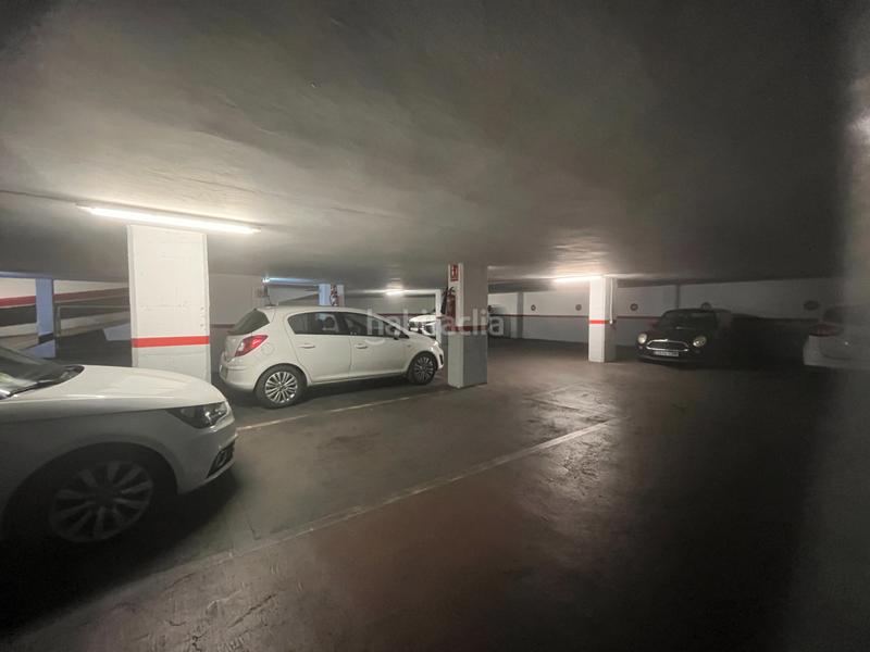 Foto 6d1f48d9-a214-43ca-bee1-672cfb378249. Miete autoparkplatz in plaça del marquès de camps 9 in Girona
