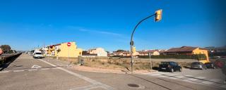 Terreny residencial  Carrer del ponent. Solar urbà de 251m2