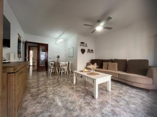 Pis  Carrer vidal i barraquer. Pis reformat de 4hab amb aparcament inclòs.