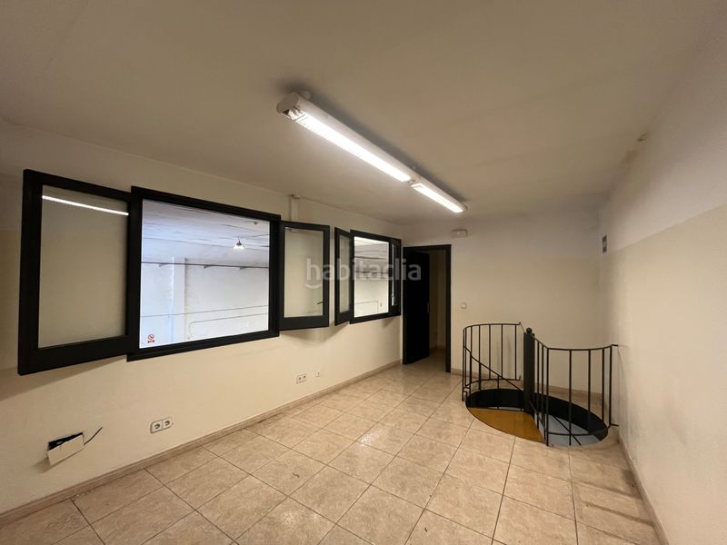 Foto b2dbae22-f37a-49ef-9946-77ddbe95676f. Lloguer nau industrial a Vila - roja Girona