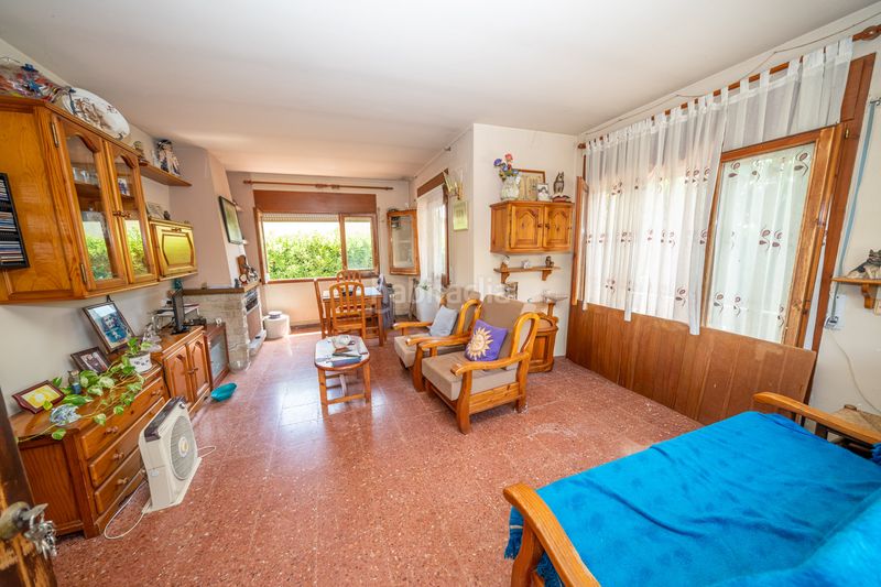 Foto ca99f0a9-39d9-4024-b44f-cc473054e0d9. Xalet amb xemeneia calefacció aparcament a Sils
