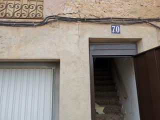 Casa adossada a N/a. Casa de pueblo a reformar