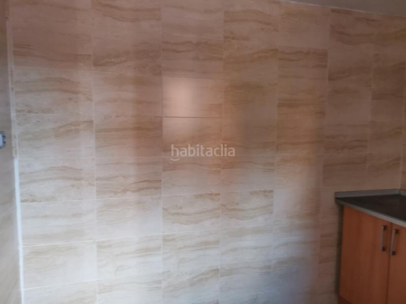 Foto b18769db-9a43-4704-b463-94ac5244bfbb. Piso en carrer riu brugent 14 piso a reformar en barrio en Tarragona