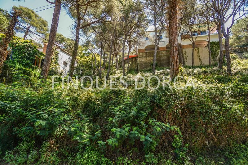 Foto 9095fb2d-15bd-44ed-8c41-4af0148af682. Wohngrundstück in Cabrils