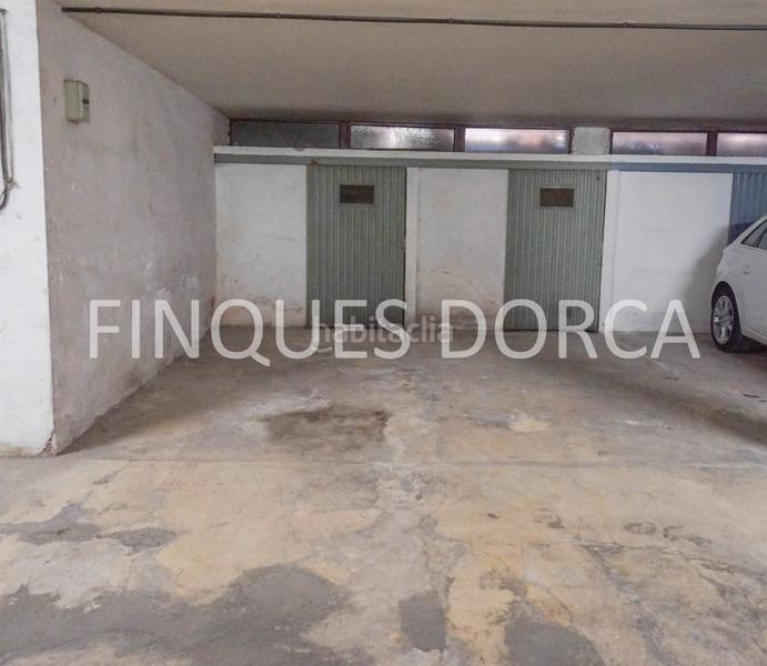 Foto f1202fa4-a8fa-4bb3-b3d7-9c0f8e3add47. Aparcament cotxe a Cabrils