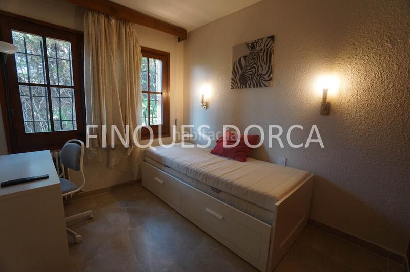 Foto 4fbddbe0-f98a-4c4e-81a0-7914edfb0766. Affitto casa con riscaldamento parcheggio piscina in Cabrils