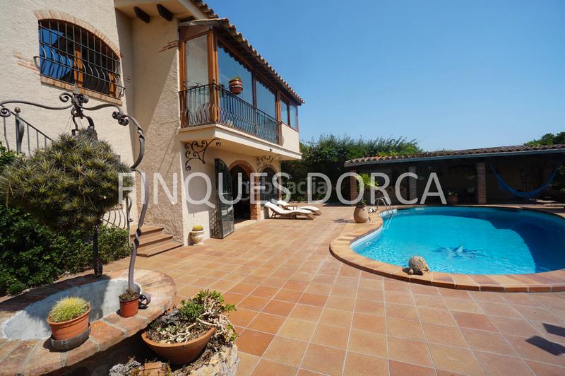 Foto 50ce4ff1-94cb-445f-83ab-e4c854a3d461. Affitto casa con riscaldamento parcheggio piscina in Cabrils