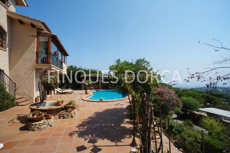 Foto c7ff6450-087f-4d08-a813-1c012cca34a4. Affitto casa con riscaldamento parcheggio piscina in Cabrils