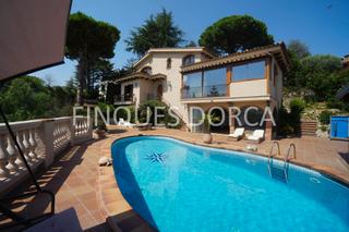Location Maison  Carrer les albes. Torre a 4 vientos