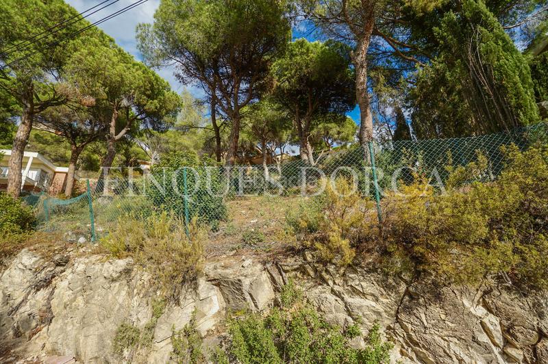 Foto f93845c3-f700-4ff2-97b4-572ea5b6b1a2. Terrain résidentiel dans Cabrils