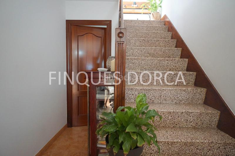 Foto 9cd18d96-de99-43e9-96e3-b351046717ef. Casa  en Cabrils