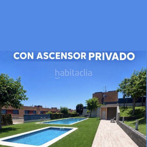 Foto 288de6d2-0fe4-46e4-ad99-71da79f973ab. Casa adossada amb xemeneia calefacció aparcament piscina a Cabrils