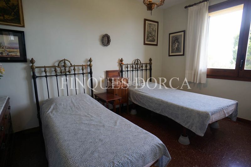 Foto be3a1c74-c8fb-4aad-aea0-df046c133fba. Xalet amb xemeneia calefacció aparcament piscina a Cabrils
