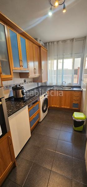 Foto 389f0aa6-28cb-4c7b-b403-f7562ad58fc6. Semi detached house with heating parking in Ponent Reus