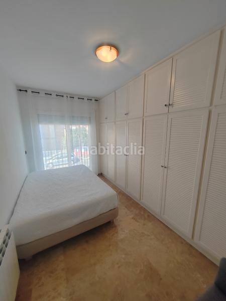 Foto 75136a0a-f041-42a4-b851-35053a5aee45. Semi detached house with heating parking in Ponent Reus