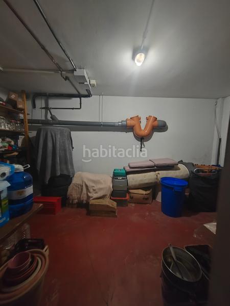 Foto d48b0119-679a-4883-bee2-8dbf9d07f82a. Semi detached house with heating parking in Ponent Reus