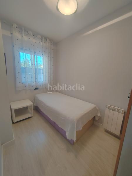 Foto fd18e5ea-13ad-4b0e-9261-9b3bdd297964. Semi detached house with heating parking in Ponent Reus