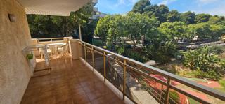 Appartement  Carrer de murillo. Apartamento esquinero de 2 habitaciones, piscina