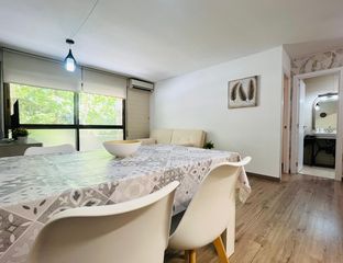 Appartement  Carrer major. **calle mayor esquina calle del mar con licencia tur�stica**