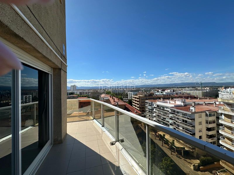 Foto ca66e491-d3d7-45b6-8f36-3a7f5b944c31. Pis a carrer de terol 2 a Mar i Camp - Platja dels Capellans Salou