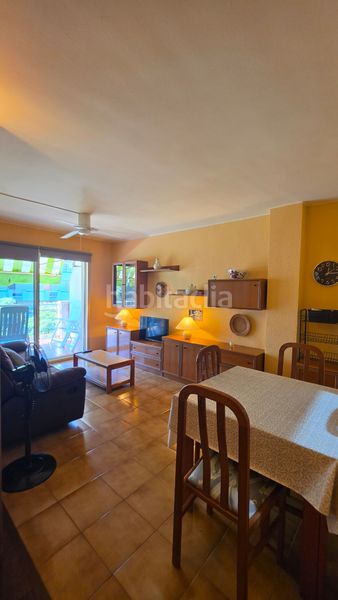 Foto 7d5e7a89-0297-4d92-9e5f-248714959da4. Apartament amb piscina a Mar i Camp - Platja dels Capellans Salou