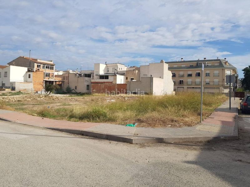 Foto 52dcdbbb-ef64-4d80-aa56-7d7327828bc3. Finca rústica a calle maestro dolera 17 a Archena