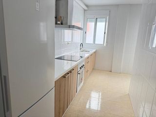 Miete Etagenwohnung in Ceutí. Alquiler piso en ceuti