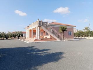 Xalet a Jubalcoi. Exclusivo chalet seminuevo en jubalcoy, elche