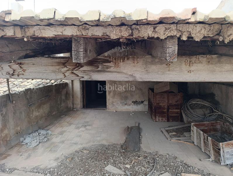Foto b2b87795-5567-4a04-9e59-8f6e57e01792. Planta baja  con terraza y en el centro en Aspe