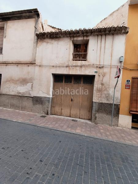 Foto cc1449d8-713c-4f90-a145-7816527e3bc1. Planta baja  con terraza y en el centro en Aspe