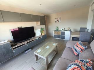 Appartement à Hondón de las Nieves. Piso reformado en hondon de las nieves  ideal para familias