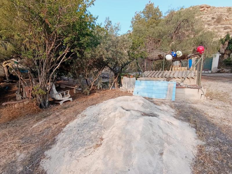 Foto b9608c8d-19d8-4dea-aad4-161606f16e2c. Casa a Peña de las Águilas Elche / Elx