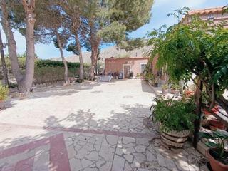 Maison à Hondón de las Nieves. Encantadora propiedad con piscina y vistas en hondon de las niev