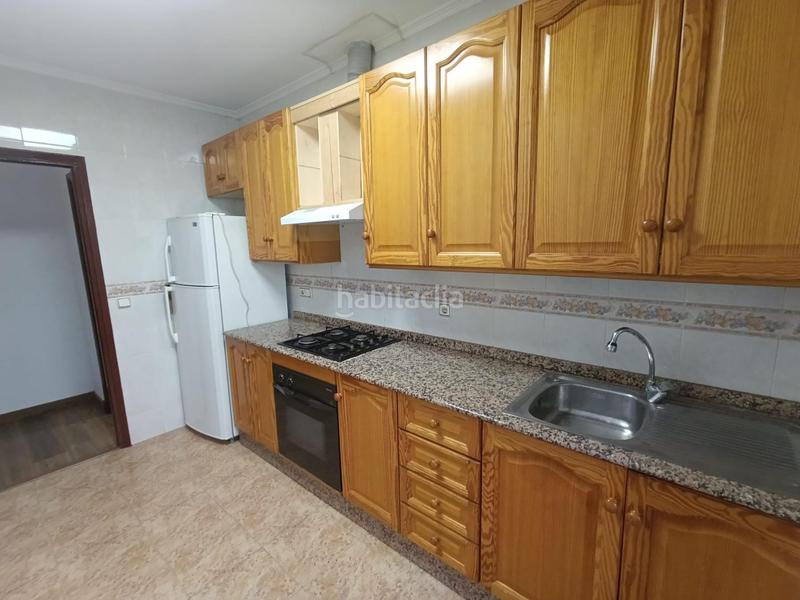 Foto 2122988f-4d28-4ea2-8892-5987e6d605f9. Piso  1 planta sector v en Plaza Crevillente - Antiguos Juzgados - El Asilo Elche / Elx