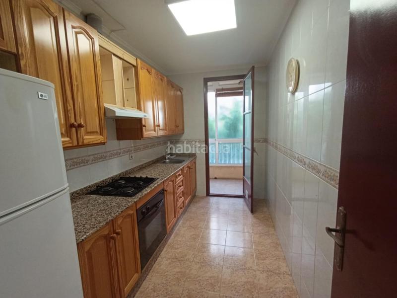 Foto 44c7f41a-9dca-4912-8f96-2f9e7f7ff596. Piso  1 planta sector v en Plaza Crevillente - Antiguos Juzgados - El Asilo Elche / Elx
