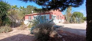 Casa a La Foia - Daimés - Asprella. Espléndida casa de campo con piscina en la hoya, elche