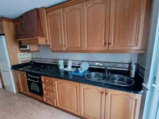 Piso en El Toscar. Amplio piso en elche, ideal para familias