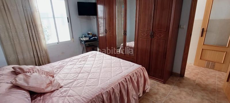 Foto bba52cf2-fc39-4760-afe5-ef3e76bf29f2. Planta baixa a Norte Santa Pola