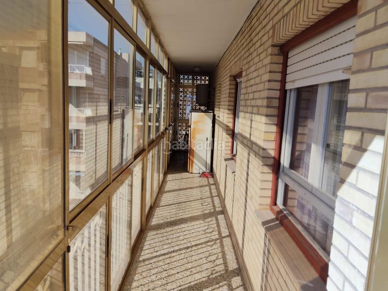 Foto b0342546-e01a-4fbf-bd83-2fba448fcc69. Pis amb aparcament a Gran Playa Santa Pola