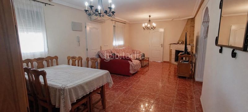Foto debd4646-2b48-40c3-a392-97d6684a898f. Xalet amb aparcament piscina a Peña de las Águilas Elche / Elx