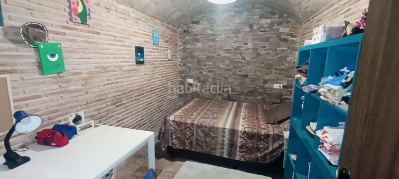 Foto 007d3b85-d5a4-42f7-a70d-4ab96fdd9870. Casa amb piscina a Algueña