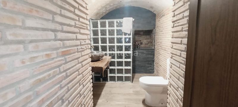 Foto 4248cb94-c297-482c-a55b-7ecafd881860. Casa amb piscina a Algueña