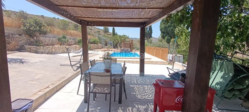 Foto 8c4afa7e-a64e-4b6d-af05-8ee0071b31ae. Casa amb piscina a Algueña
