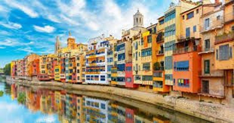 Foto 23d54b2a-f271-4fb8-acfb-2a2e825c6ba5. Piso en Eixample Sud-Migdia Girona