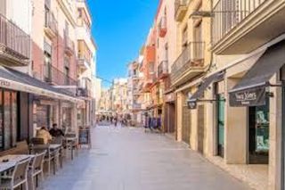 Etagenwohnung in Llagostera