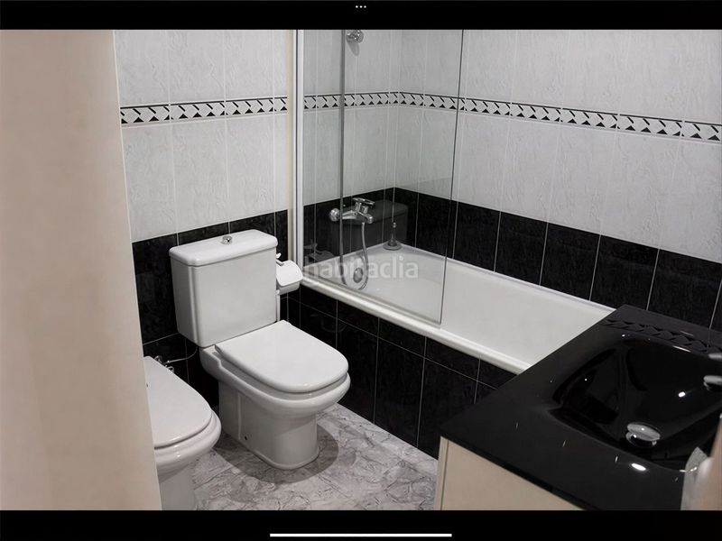 Foto 541f5938-ad7d-4137-a300-b951ffce178e. Casa a Centre Lloret de Mar