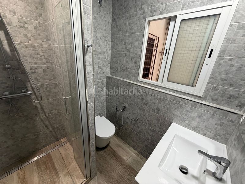 Foto fde12ad0-6ad4-4518-9c8f-413480b7d232. Local comercial a Eixample Sant Feliu de Guíxols