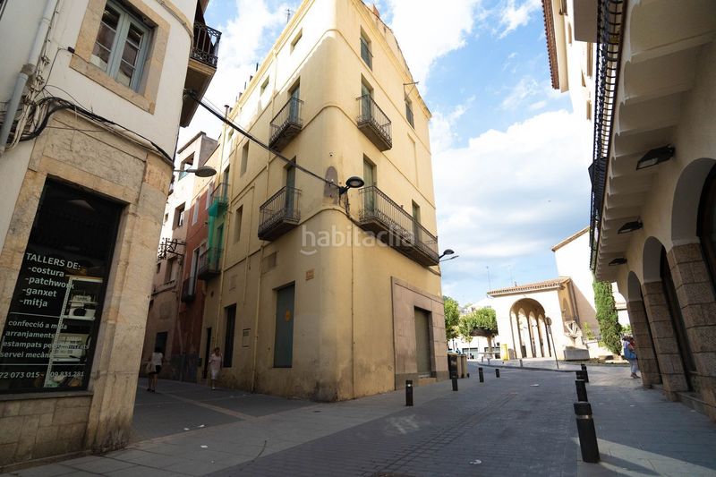 Foto 6bd9fbe4-b661-4d38-bb90-64557e86b10a. Edificio en Santa Coloma de Farners