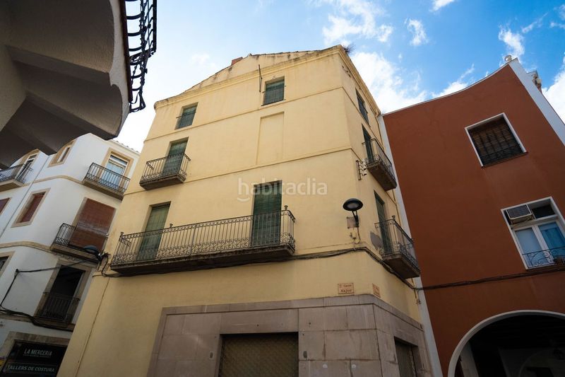 Foto d383a1d3-5cf1-41b3-b7df-d1bb0ee33e93. Edificio en Santa Coloma de Farners